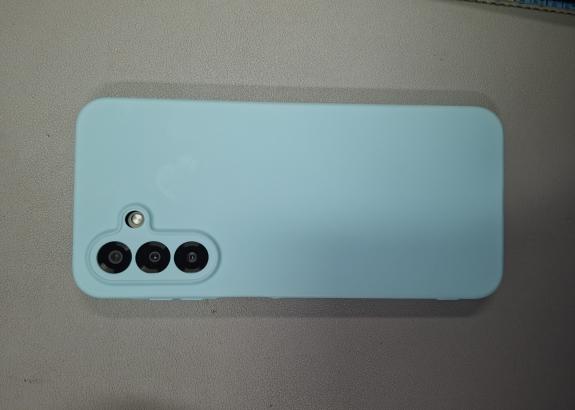 삼성갤럭시핸드폰(검정,케이스는 하늘색)