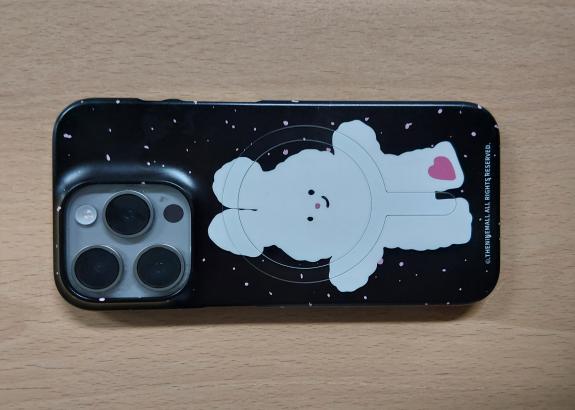 아이폰(검정토끼 케이스)