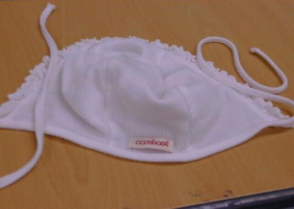 (11) 흰색 아기 두건